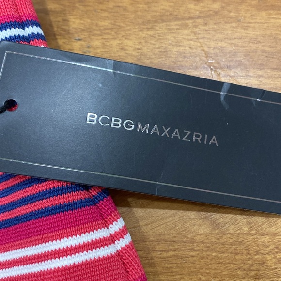 NWT.  BCBG Maxazria, women’s size S, skirt. - Picture 3 of 10